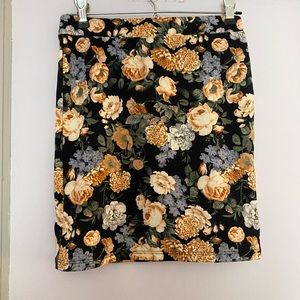floral mini pencil skirt!